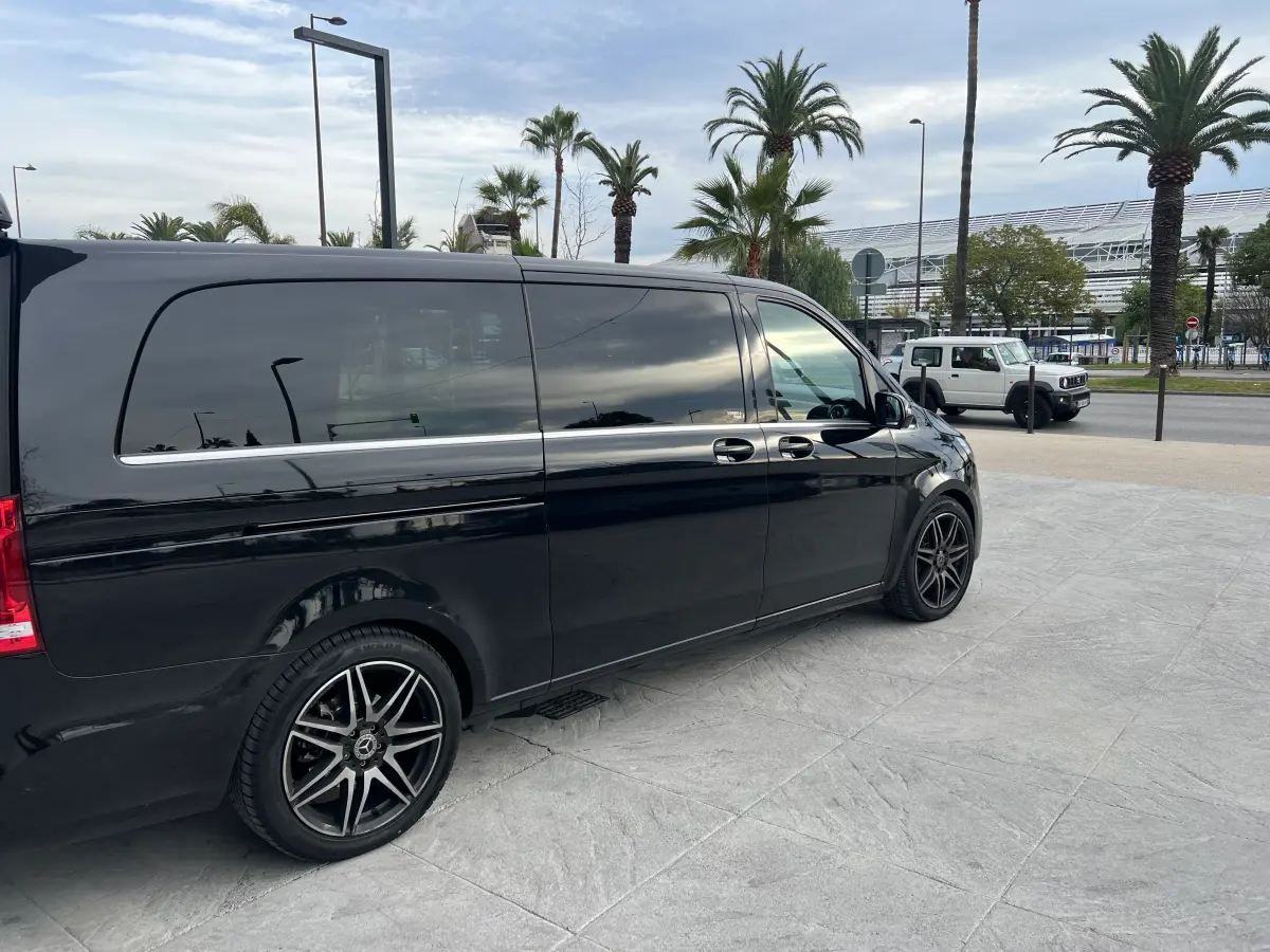 Nice airport driver: Van in front of the Nice airport