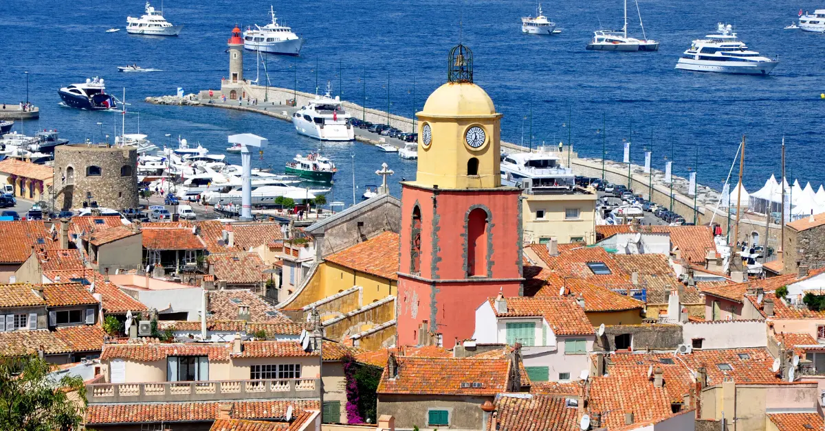 nice st tropez driver 1 Nice St-Tropez driver: view of city